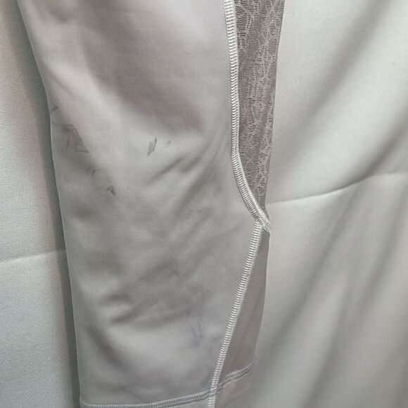 Lululemon Twist and train white cropped leggings white size 6 - Picture 9 of 13